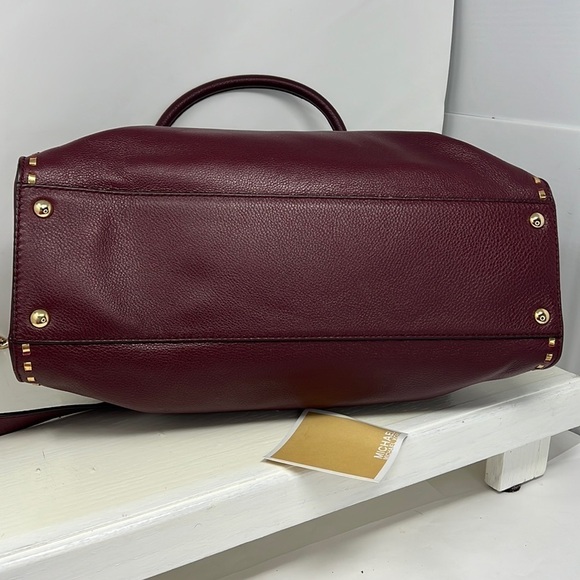 MICHAEL Michael Kors Gold Stud Large Double Handle Shoulder Tote Bag - Picture 8 of 14